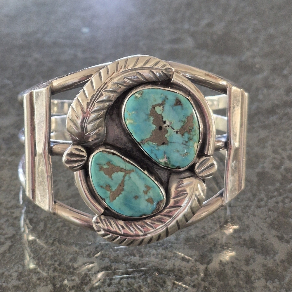Vintage Sterling Silver Turquoise Cuff Bracelet